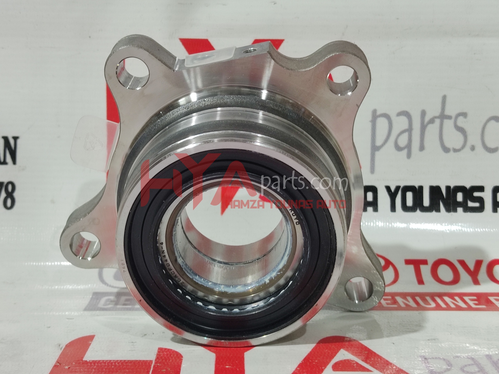 HUB & BEARING ASSY, REAR AXLE, RH | H Y A parts